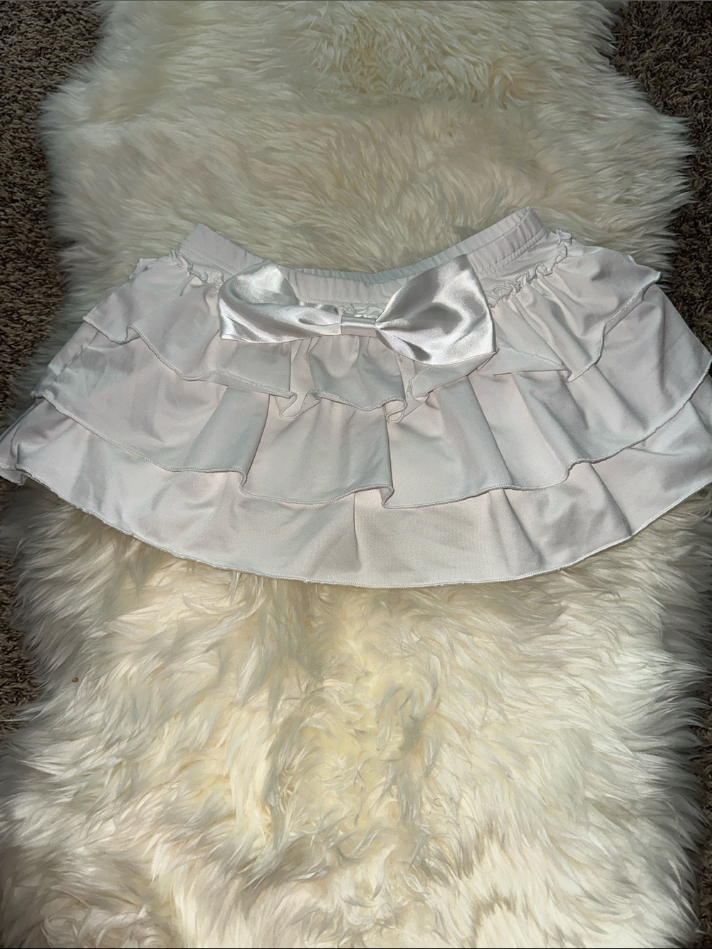 SHEIN White Satin Bow Tiered Mini Skirt